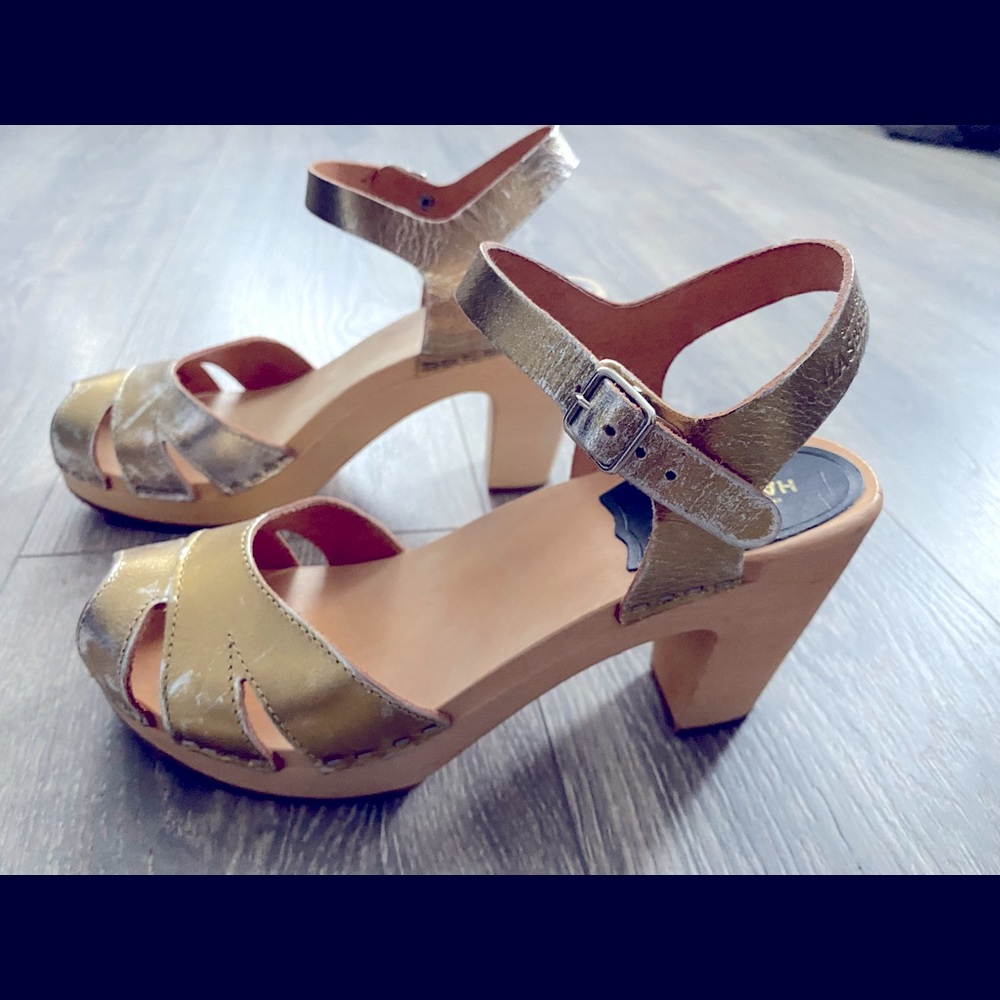 Metallic Hasbeen Clogs